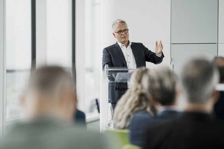 Nikolaus von der Decken, Leiter der Burda Journalistenschule; Foto © herrfichtner