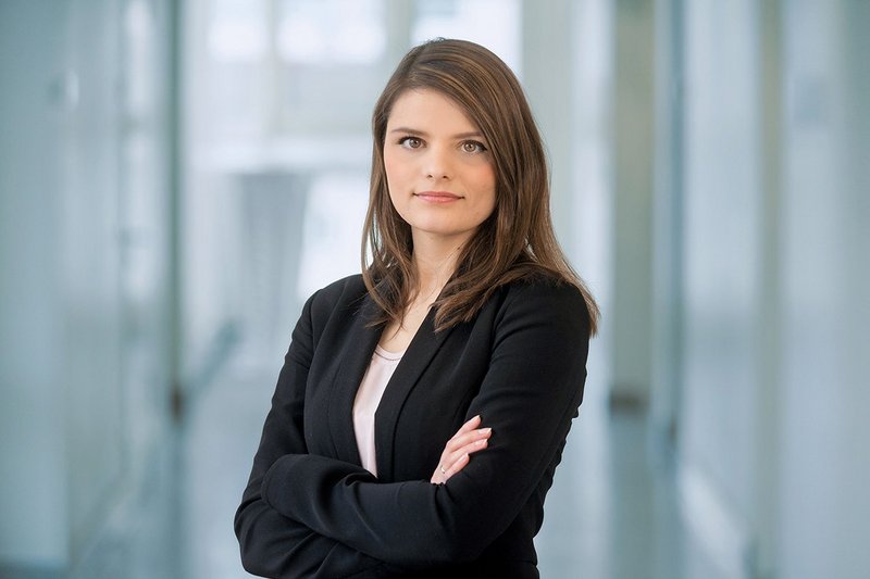 Julia Schmitt (© FINANCE MAGAZIN)