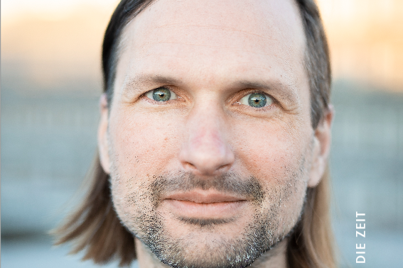 Johannes Gernert (© Sebi Berens für DIE ZEIT)