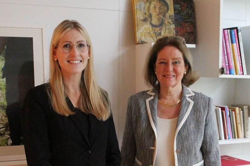 Miriam Sievert (l.) & Andrea Kögel (r.) (© Nicole Helmstätter für Hubert Burda Media)