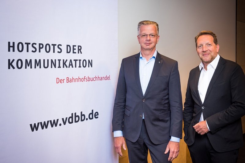 Torsten Löffler (li.) und Daniel Seidl (re.) wurden als amtierender Vorstand wiedergewählt (Foto: Sandwichpicker.com/ Ole Bader)