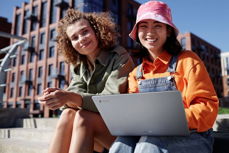 Junge-Zielgruppen-Studie von XPLR: MEDIA in Bavaria; Symbolfoto © Asus 