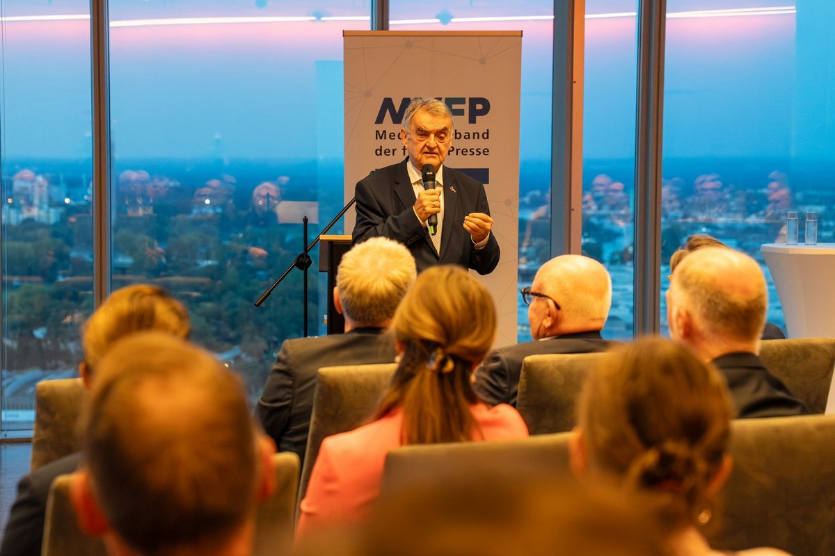 Minister Herbert Reul; Foto: Christian Neuheuser