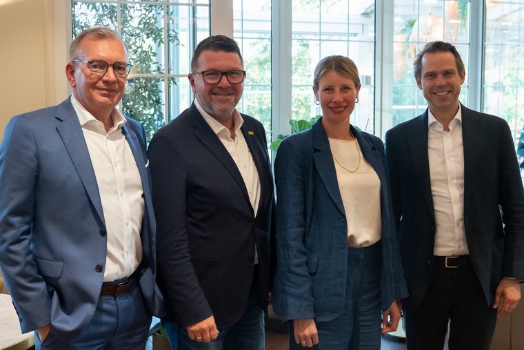 Dirk Sieben, Mark Liedtke, Annika Egloff-Schoenen und Malte Schwerdtfeger (v.li.); Foto: Dominik Strzoda