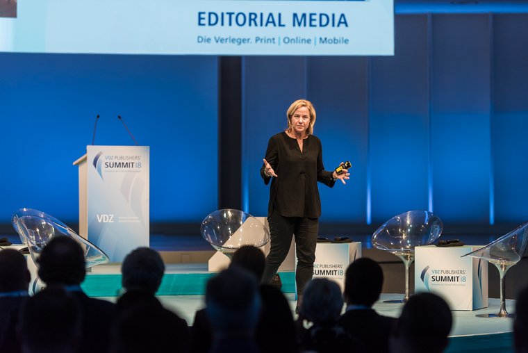 Britta Seeger, Daimler-Vorstand (Foto: Ole Bader/SANDWICHPICKER für VDZ)