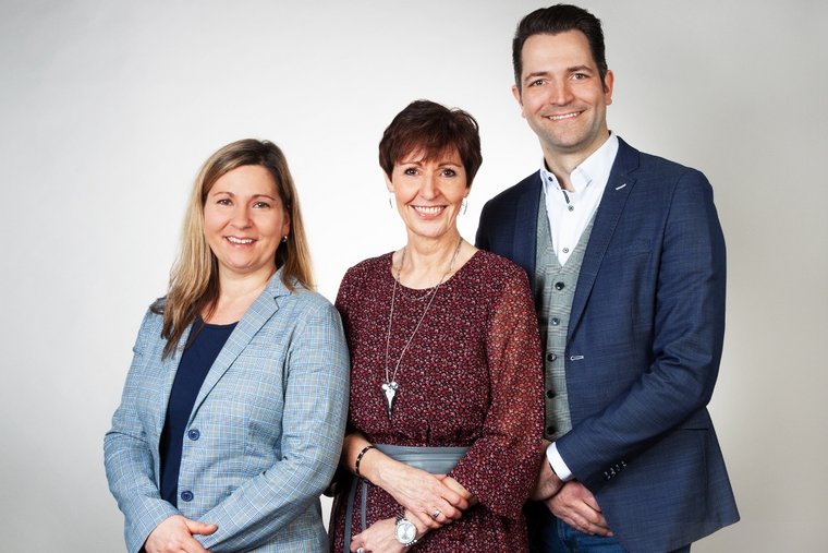 Das Vertriebsteam von Keesing Deutschland: Anja Berthold, Gabriela Wiesner, Fabian Beich (v.l., Foto: Keesing Deutschland)
