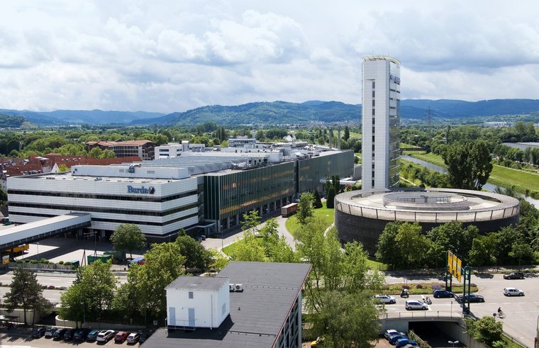 Im Anschluss an den Unternehmensbesuch steht eine Führung durch die Druckerei von BurdaDruck in Offenburg an. (Foto ©Hubert Burda Media) Im Anschluss an den Unternehmensbesuch steht eine Führung durch die Druckerei von BurdaDruck in Offenburg an. (Foto ©Hubert Burda Media)