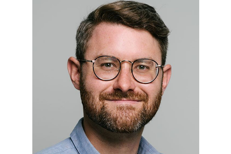 Strategieberater Lennart Schneider (subscribe-now.de), Foto © Phil Dera