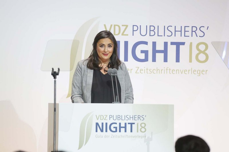 Düzen Tekkal laudatierte bei der Publishers' Night auf Daphne Caruana Galizia und Ján Kuciak (Foto: VDZ/Bildschön)