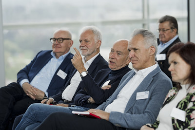 Mit Interesse verfolgten die Gäste das Vortragsprogramm. (Foto © herrfichtner)