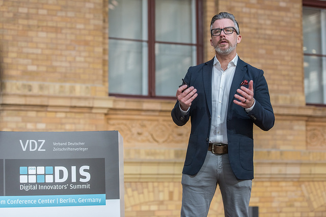 Civil is about to launch a decentralized marketplace for sustainable journalism using blockchain technology - Daniel Sieberg, Co-Founder and Head of Journalism Operations, The Civil Media Company, USA // Foto: Ole Bader/sandwichpicker.com