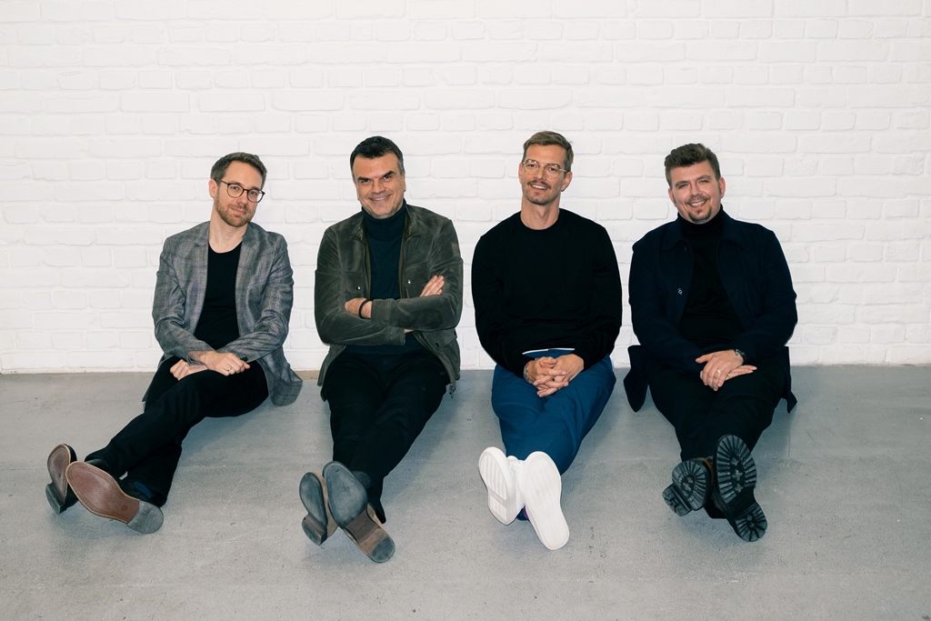 Johannes Patzig, André Pollmann, Joko Winterscheidt, Michalis Pantelouris (v.l., ©GQ Basti Mowka)